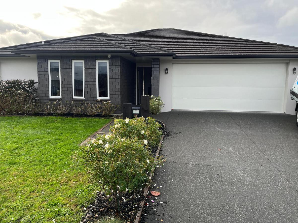 Lakes Executive Suites Tauranga Exterior photo